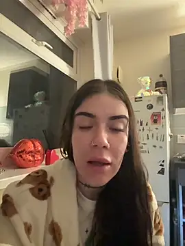 Snapshot of valentinalamont chatting on September 13, 2025, 12:54 am valentinalamont online show from September 13, 2025, 12:54 am