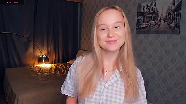 SoonMoor online show from November 3, 2025, 6:09 pm