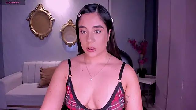 SussyBellX online show from February 10, 2026, 3:43 am