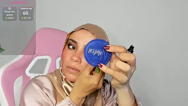 dalila kemur online show from October 6, 2025, 9:34 pm