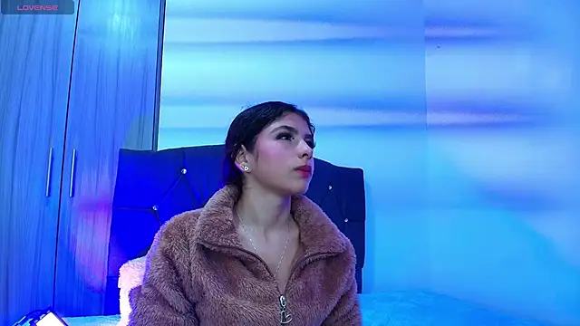 Snapshot of Ruby_Whispers chatting on October 17, 2025, 11:46 am Ruby Whispers online show from October 17, 2025, 11:46 am