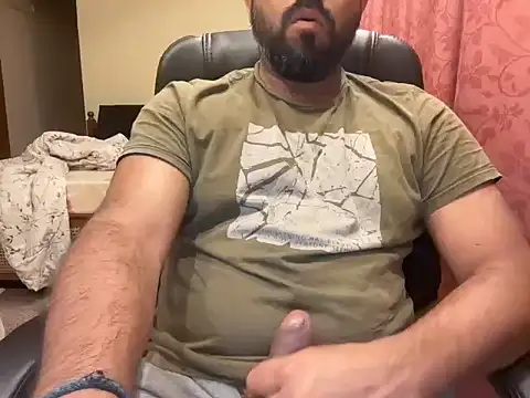 Snapshot of BobgaBonga chatting on July 19, 2026, 7:28 pm BobgaBonga online show from July 19, 2026, 7:28 pm