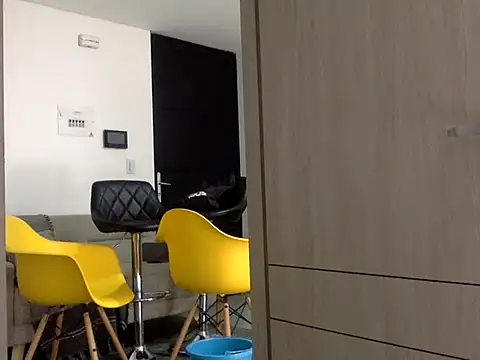 KianxxTeach online show from September 30, 2025, 3:28 pm