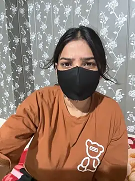 Snapshot of Sex_Queen_aaraya chatting on May 3, 2026, 3:40 pm Sex Queen aaraya online show from May 3, 2026, 3:40 pm