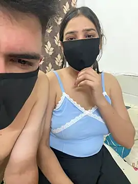Snapshot of Sex_Queen_aaraya chatting on June 11, 2026, 6:39 pm Sex Queen aaraya online show from June 11, 2026, 6:39 pm