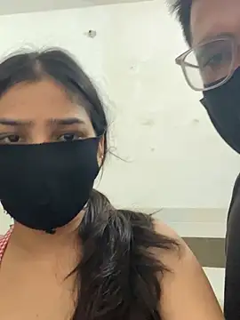 Sex Queen aaraya online show from July 26, 2026, 6:15 pm