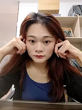 Snapshot of Xxq-20 chatting on September 25, 2025, 9:13 am Xxq-20 online show from September 25, 2025, 9:13 am