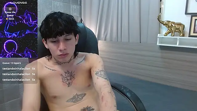 Iantwink18 online show from November 16, 2025, 3:56 am