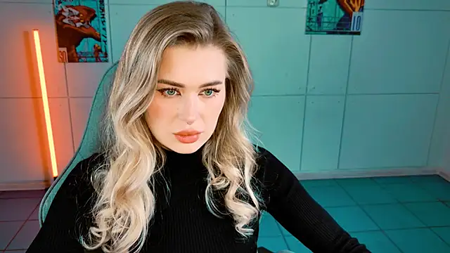 AdelLoyss online show from November 4, 2025, 1:10 pm