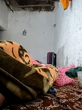 Hot lali 555 online show from November 11, 2025, 4:40 pm