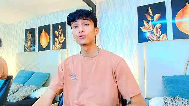 Lean Portman online show from October 17, 2025, 8:22 pm