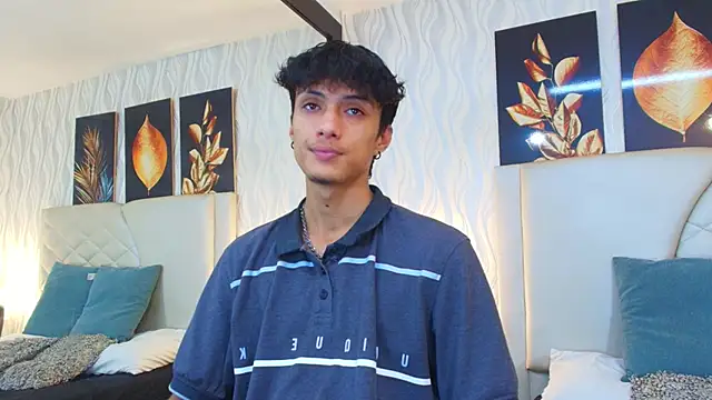 Lean Portman online show from November 4, 2025, 8:30 pm