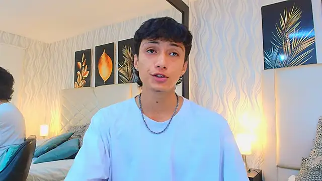 Lean Portman online show from April 17, 2026, 3:04 pm