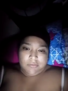 Snapshot of Angelly_ricura chatting on July 9, 2026, 5:44 am Angelly ricura online show from July 9, 2026, 5:44 am