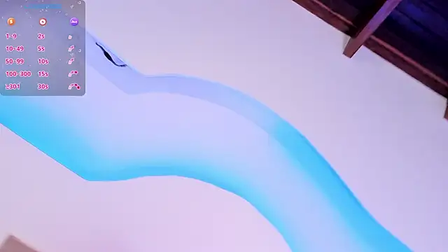 Snapshot of Aliina__Sauvage chatting on October 26, 2025, 4:13 pm Aliina Sauvage online show from October 26, 2025, 4:13 pm