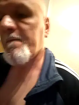 Snapshot of NacktDaniel chatting on October 19, 2025, 4:51 pm NacktDaniel online show from October 19, 2025, 4:51 pm