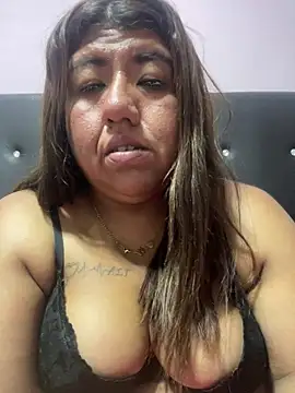 Snapshot of Wenlop chatting on September 28, 2025, 4:40 am Wenlop online show from September 28, 2025, 4:40 am