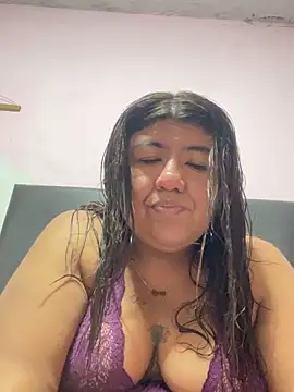 Snapshot of Wenlop chatting on October 1, 2025, 3:56 am Wenlop online show from October 1, 2025, 3:56 am