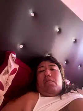 Snapshot of Wenlop chatting on November 24, 2025, 5:12 pm Wenlop online show from November 24, 2025, 5:12 pm