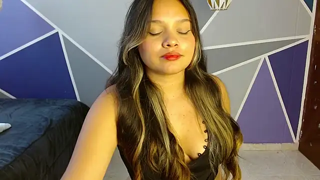 Snapshot of Charlotte_greyx chatting on October 23, 2025, 7:23 pm Charlotte greyx online show from October 23, 2025, 7:23 pm