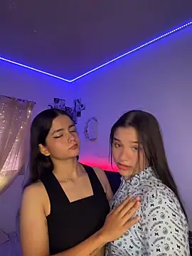 Ashley and Zoe online show from April 12, 2026, 3:17 pm