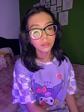 Valen-Foxx online show from September 18, 2025, 5:09 am