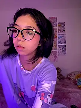 Valen-Foxx online show from October 25, 2025, 2:24 pm