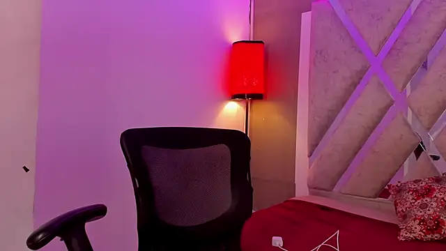 Snapshot of kenix_777 chatting on September 25, 2025, 3:43 am kenix 777 online show from September 25, 2025, 3:43 am