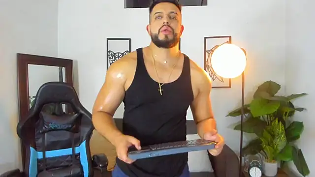 Snapshot of Justin_kingX7 chatting on January 18, 2026, 12:47 am Justin kingX7 online show from January 18, 2026, 12:47 am