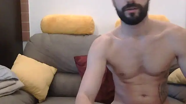 Snapshot of Amicisegreti chatting on November 20, 2025, 6:35 am Amicisegreti online show from November 20, 2025, 6:35 am