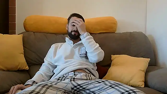 Snapshot of Amicisegreti chatting on January 7, 2026, 7:33 am Amicisegreti online show from January 7, 2026, 7:33 am