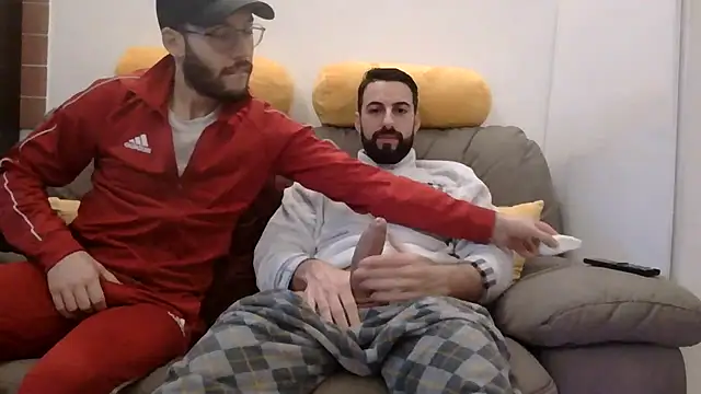 Snapshot of Amicisegreti chatting on January 13, 2026, 6:40 am Amicisegreti online show from January 13, 2026, 6:40 am