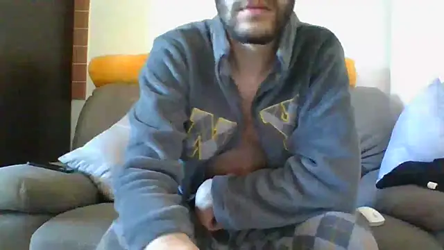 Snapshot of Amicisegreti chatting on February 26, 2026, 6:45 am Amicisegreti online show from February 26, 2026, 6:45 am