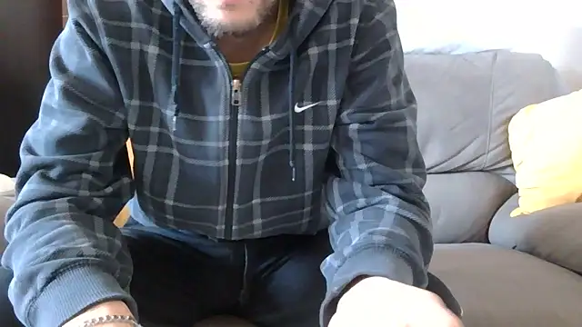 Snapshot of Amicisegreti chatting on March 30, 2026, 11:00 am Amicisegreti online show from March 30, 2026, 11:00 am