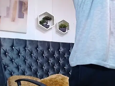 adrian ray online show from October 1, 2025, 6:25 pm