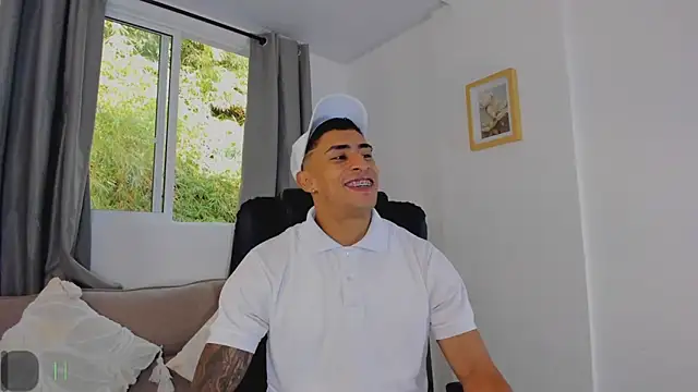 adrian ray online show from April 10, 2026, 12:43 pm