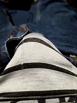 Snapshot of Aaia93 chatting on September 27, 2025, 7:57 am Aaia93 online show from September 27, 2025, 7:57 am