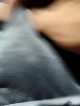 Snapshot of Aaia93 chatting on October 14, 2025, 6:25 am Aaia93 online show from October 14, 2025, 6:25 am