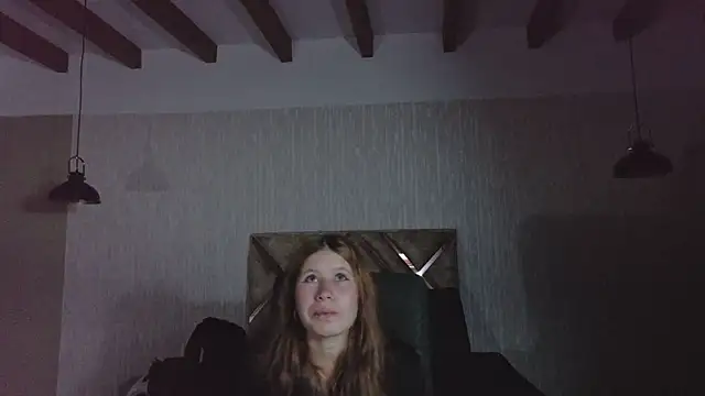 Olivia11  online show from October 24, 2025, 11:06 am