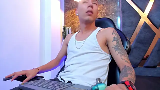 Snapshot of Justin_Lakee chatting on September 17, 2025, 11:50 pm Justin Lakee online show from September 17, 2025, 11:50 pm