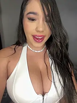 SofiaWildee online show from March 1, 2026, 2:02 am