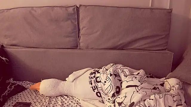 Isabellaprincess online show from October 28, 2025, 11:14 am