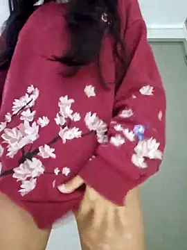 Snapshot of Liarmosca21 chatting on October 23, 2025, 12:04 pm Liarmosca21 online show from October 23, 2025, 12:04 pm