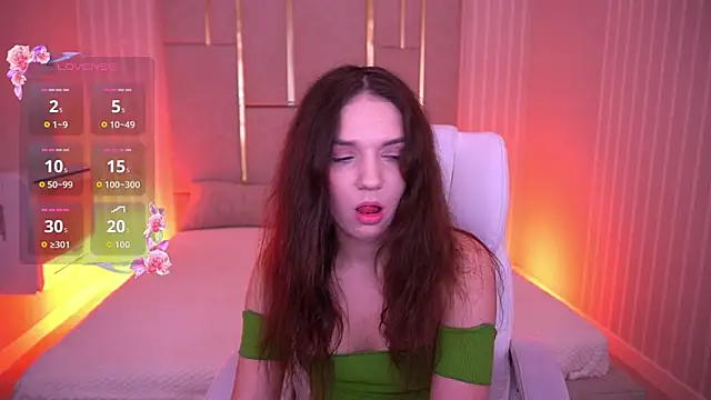 MirielleNymph online show from November 3, 2025, 1:56 pm