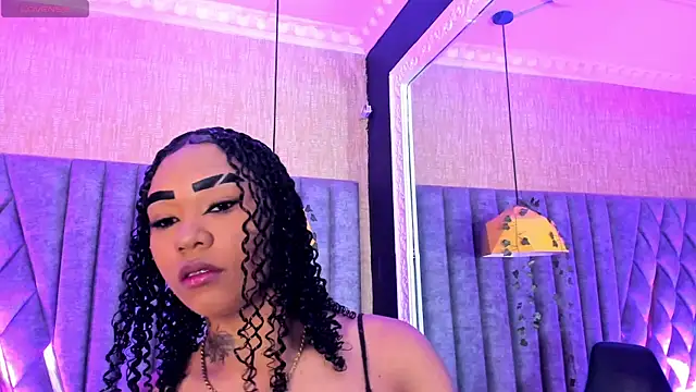 Snapshot of SkylerBloomm chatting on July 9, 2026, 8:02 pm SkylerBloomm online show from July 9, 2026, 8:02 pm