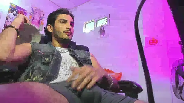 Snapshot of LovexJuxn_ chatting on October 30, 2025, 1:01 pm LovexJuxn online show from October 30, 2025, 1:01 pm