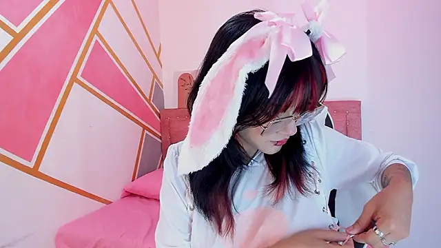 Lucy boobss online show from March 3, 2026, 3:12 am