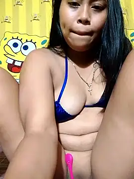 Snapshot of UrSweetAsianLady_02 chatting on February 3, 2026, 6:40 am UrSweetAsianLady 02 online show from February 3, 2026, 6:40 am