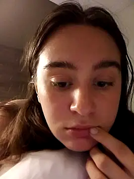 Snapshot of freakylittlebitch69 chatting on October 2, 2025, 5:47 am freakylittlebitch69 online show from October 2, 2025, 5:47 am