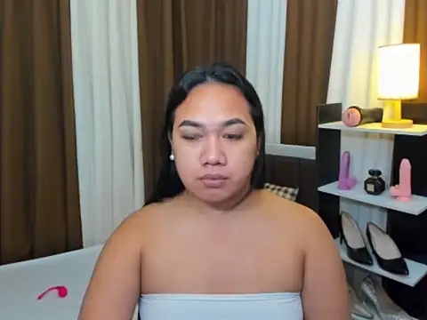 TsUncutKaren online show from October 26, 2025, 8:26 pm